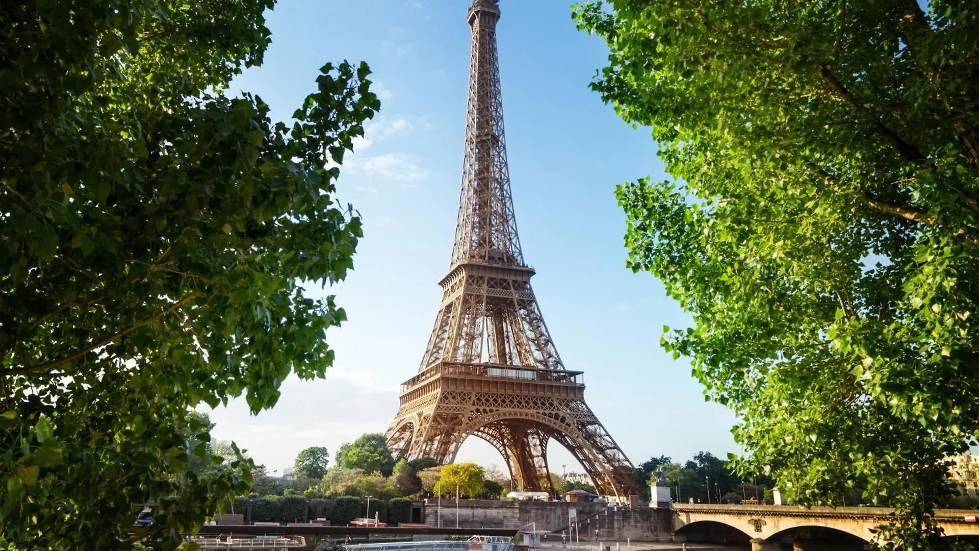 Ambassadeur 3* Paris
