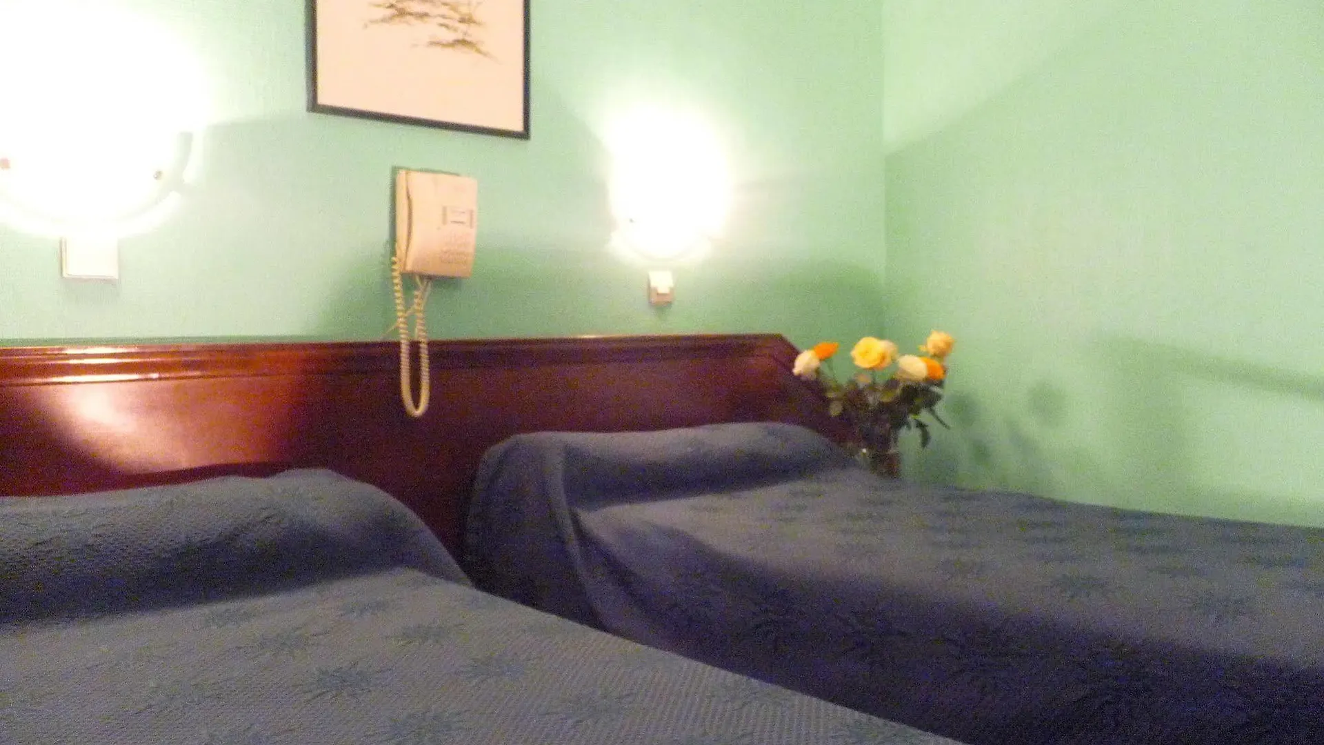 Ambassadeur 3* Paris
