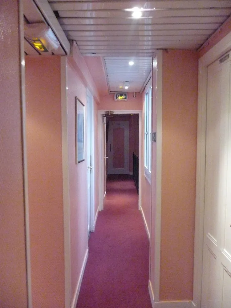 Hotel Ambassadeur 3*